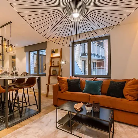Apartment Stylish 50 Meters From The *