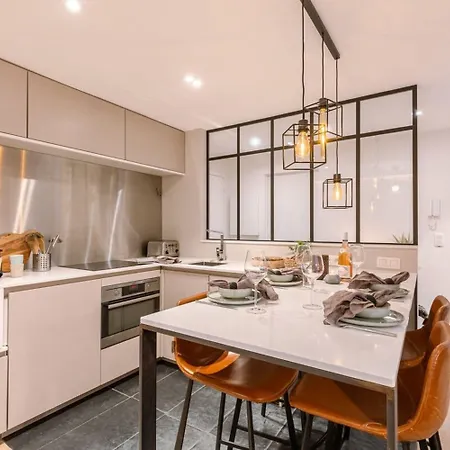 Stylish 50 Meters From The Apartamento
