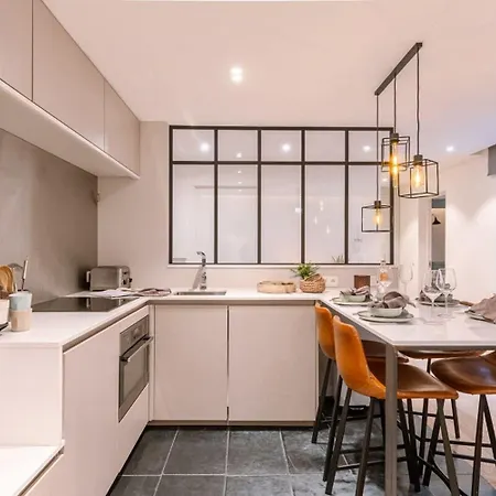 Apartamento Stylish 50 Meters From The *
